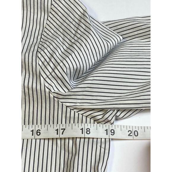 Gibson Poplin White Black Pinstripe Bell Sleeve Blouse Women's Size Small - Picture 8 of 11